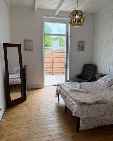 Maison Renovee A Neuf Climatisee 45 M2 Avec Terrasse Apartament Angoulins