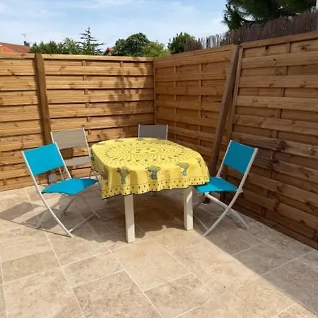 Maison Rénovée à Neuf Climatisée 45 M2 Avec Terrasse Apartamento