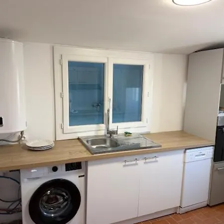 Maison Rénovée à Neuf Climatisée 45 M2 Avec Terrasse